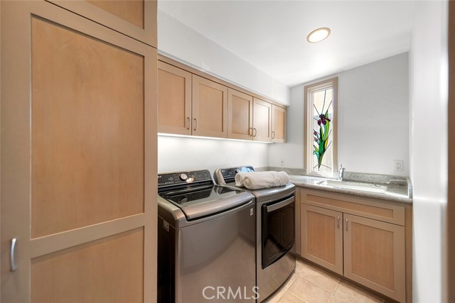 Detail Gallery Image 30 of 74 For 1907 Ocean Way, Laguna Beach,  CA 92651 - 4 Beds | 3/1 Baths