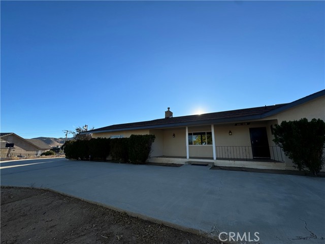 Detail Gallery Image 2 of 39 For 58709 Piedmont Dr, Yucca Valley,  CA 92284 - 2 Beds | 2 Baths