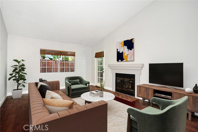 Detail Gallery Image 5 of 24 For 4325 Oak Glen, Calabasas,  CA 91302 - 3 Beds | 3 Baths