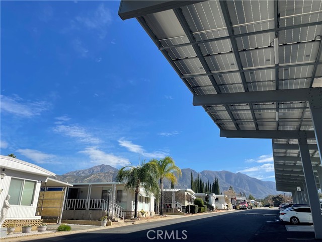 11050 Bryant, Yucaipa CA: https://media.crmls.org/medias/26c5aad8-be49-4972-851e-e3d319b17357.jpg