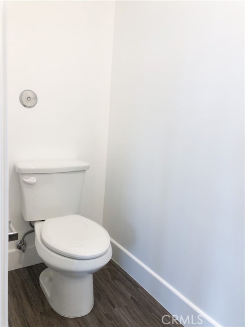 Detail Gallery Image 9 of 34 For 4201 Pennsylvania Ave, La Crescenta,  CA 91214 - 3 Beds | 2/1 Baths