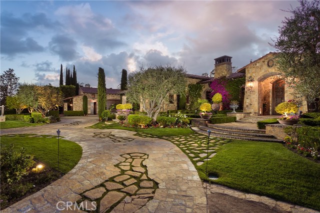 Photo of 22901 Sonriente Trl, Coto de Caza, CA 92679