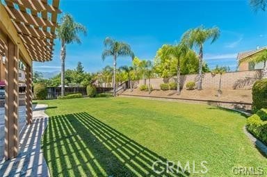 Detail Gallery Image 11 of 15 For 9453 Mountain Shadows Pl, Rancho Cucamonga,  CA 91730 - 5 Beds | 2/1 Baths