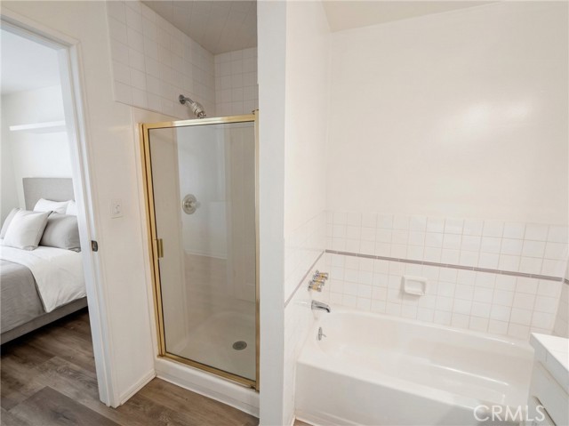 Detail Gallery Image 12 of 19 For 4332 Sunnyslope Ave, Sherman Oaks,  CA 91423 - 4 Beds | 3 Baths