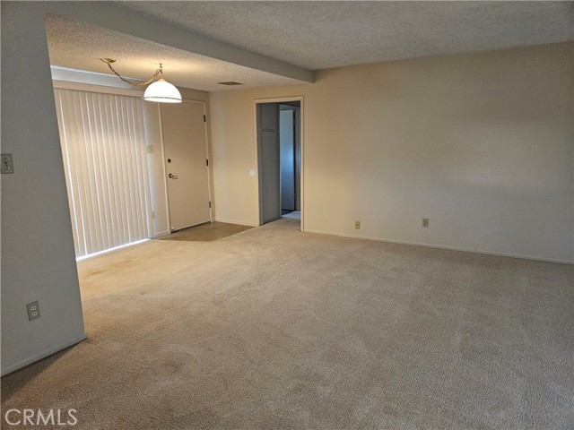 Detail Gallery Image 12 of 24 For 22952 Nadine Cir #B,  Torrance,  CA 90505 - 2 Beds | 2 Baths