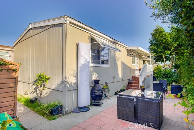 19127 PIONEER Boulevard, Artesia CA: https://media.crmls.org/medias/26ca53b6-fd12-42e5-867f-1e0f8b673b08.jpg