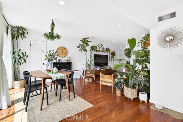 Detail Gallery Image 17 of 66 For 907 E Ocean Bld, Long Beach,  CA 90802 - 2 Beds | 2 Baths