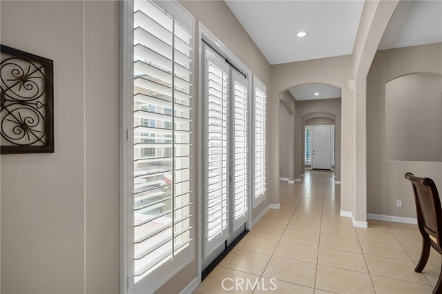 8416 Sunset Rose Drive, Corona CA: https://media.crmls.org/medias/26ca763b-cf55-48f0-916d-6f479165de5e.jpg