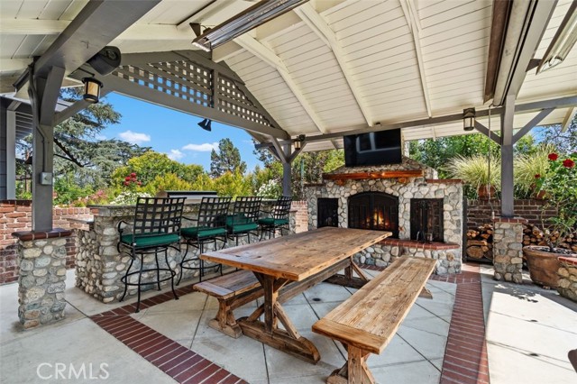 357 N Mayflower Avenue, Monrovia CA: https://media.crmls.org/medias/26cb2f15-2991-494e-be03-0b817541fc65.jpg