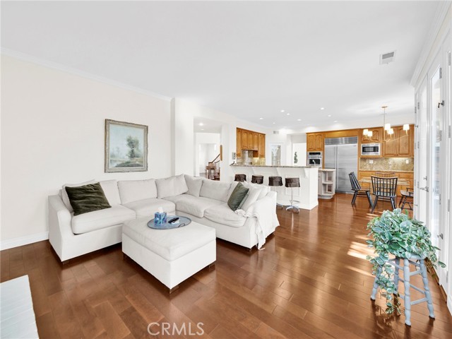 125 Heath Meadow Place, Simi Valley CA: https://media.crmls.org/medias/26cb40fd-984e-446e-a92e-7ba10fddae8d.jpg
