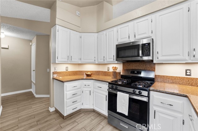 Detail Gallery Image 14 of 37 For 26337 Dracaea Ave, Moreno Valley,  CA 92555 - 3 Beds | 2 Baths