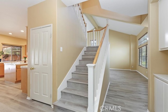 39741 Jacaranda Court, Temecula CA: https://media.crmls.org/medias/26ccd7cf-a3ec-460a-8161-8c4a5fb2a48a.jpg