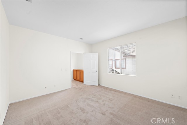 68 Kyle Court, Ladera Ranch CA: https://media.crmls.org/medias/26cd4587-8d8a-4783-89b8-58447ae036f5.jpg