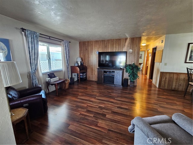 Image 18 of 31 For 626 Dearborn Street 74
