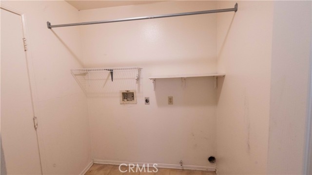 Detail Gallery Image 10 of 33 For 37908 Wesley Ct, Palmdale,  CA 93552 - 4 Beds | 2/1 Baths