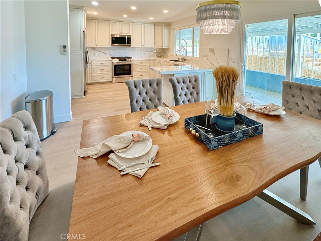 MLS #OC25244516 image #36