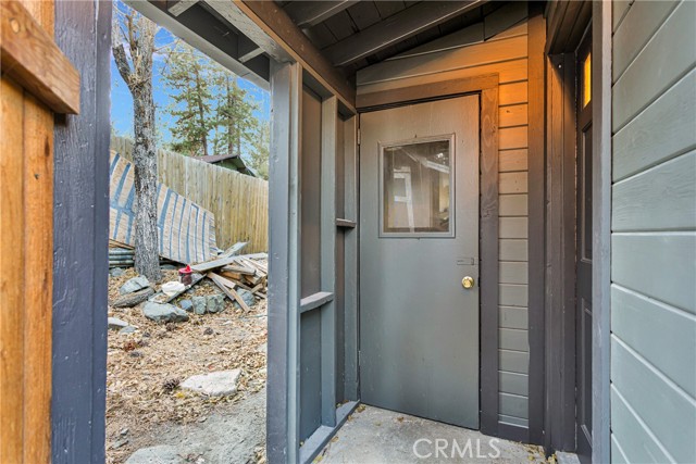 Detail Gallery Image 17 of 30 For 1575 Barbara St, Wrightwood,  CA 92397 - 2 Beds | 1 Baths