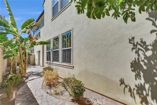 65 Sacred Path, Irvine CA: https://media.crmls.org/medias/26ce3c6b-0ac3-4d11-99f8-4c3e95dce627.jpg
