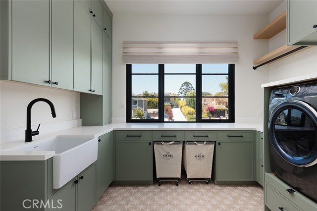 Detail Gallery Image 39 of 55 For 2780 James Dr, Carlsbad,  CA 92008 - 5 Beds | 5/1 Baths