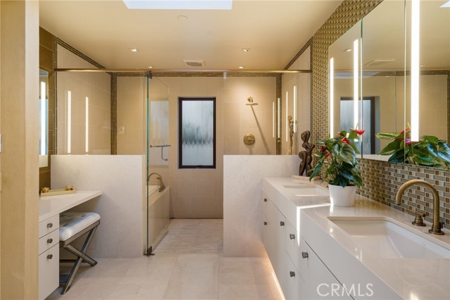 20 Monarch Bay, Dana Point CA: https://media.crmls.org/medias/26cea062-abe0-40fe-a85d-8d88565ca39b.jpg