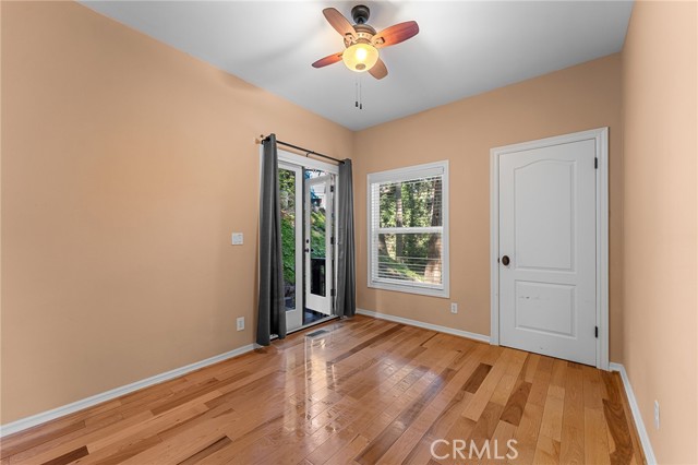 Detail Gallery Image 19 of 32 For 23988 Scenic, Crestline,  CA 92325 - 3 Beds | 2 Baths