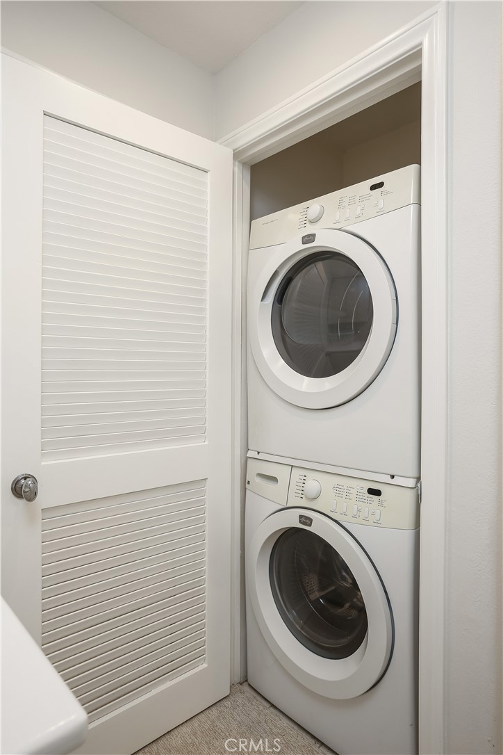 https://media.crmls.org/medias/26cf0436-8a8f-4f4f-a2fa-653f0f30850d.jpg?preset=X-Large