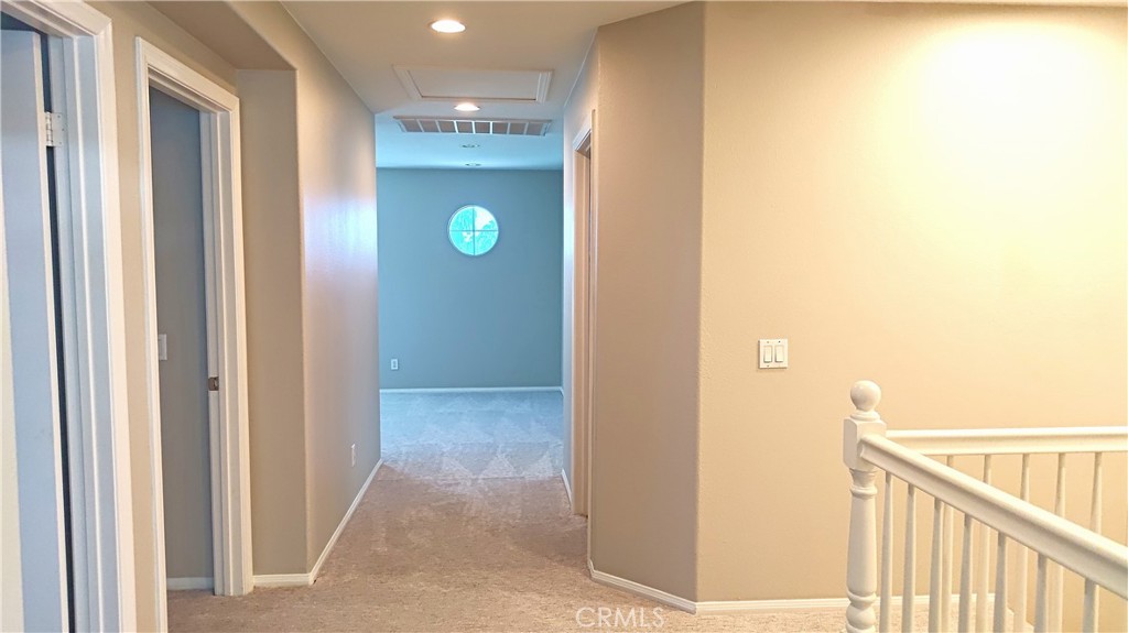 https://media.crmls.org/medias/26cf189e-cad9-42e5-b4e7-33542564ce0f.jpg?preset=X-Large