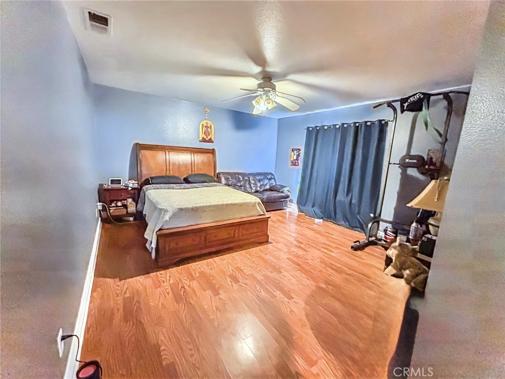 MLS #IV25222075 image #16