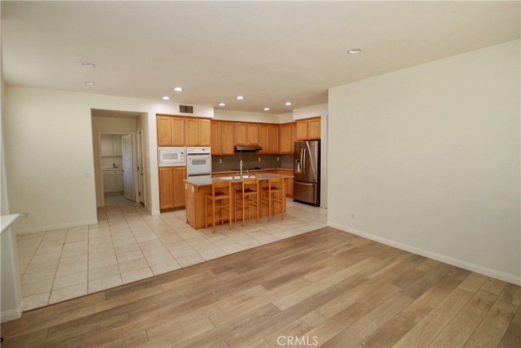 26cfee27 Badd 4b52 Bb7b 41194b3eb416