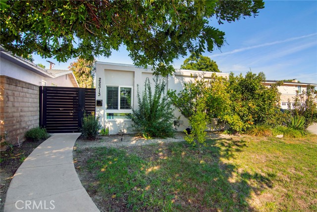 Detail Gallery Image 16 of 16 For 22313 Mobile St, Woodland Hills,  CA 91303 - 1 Beds | 1 Baths