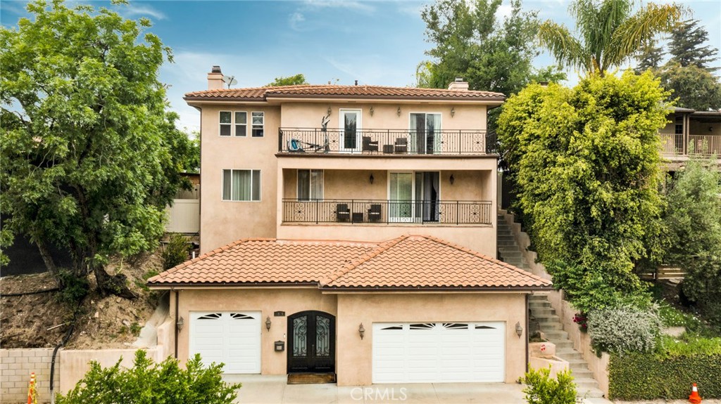 3839 Sunbeam Drive, Los Angeles, CA 90065