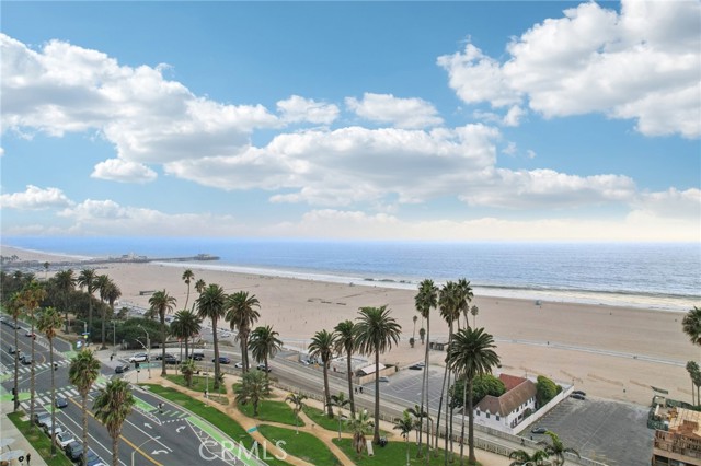 Detail Gallery Image 61 of 67 For 1040 4th #407,  Santa Monica,  CA 90403 - 3 Beds | 3/1 Baths