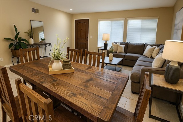 Detail Gallery Image 11 of 39 For 2559 Gilbert Ave, Corona,  CA 92881 - 5 Beds | 4 Baths