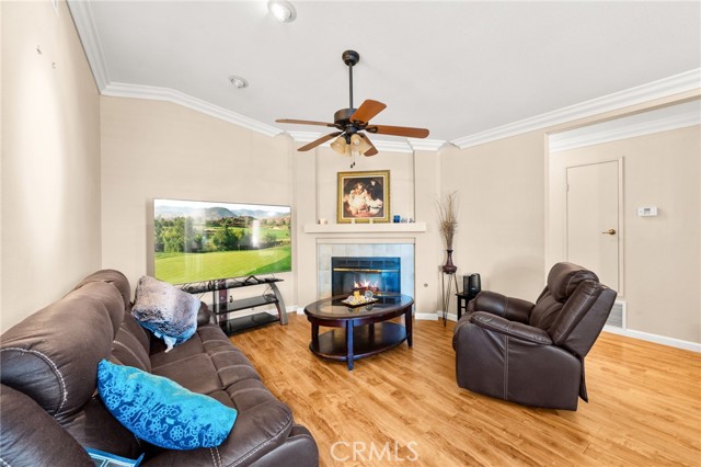 Detail Gallery Image 3 of 36 For 766 via Casitas, Hemet,  CA 92545 - 2 Beds | 2 Baths