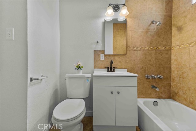 Detail Gallery Image 15 of 27 For 10817 Rosecrans, Norwalk,  CA 90650 - 3 Beds | 1 Baths