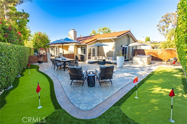 25065 Sunset W Place, Laguna Hills CA: https://media.crmls.org/medias/26d390b3-f364-44eb-bef2-88a4601b67e9.jpg