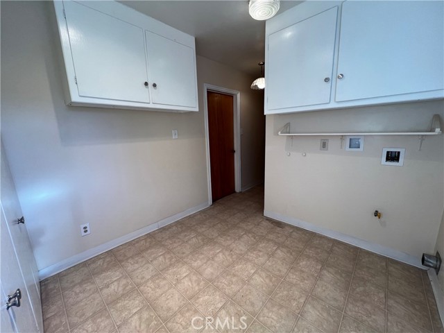 Detail Gallery Image 31 of 37 For 1038 N Pine Ave, Rialto,  CA 92376 - 2 Beds | 2 Baths