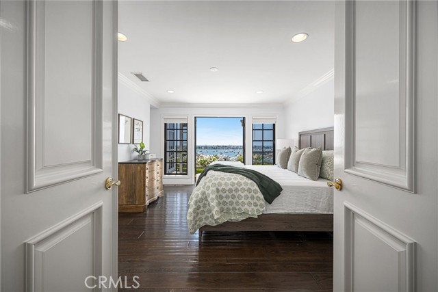 Detail Gallery Image 32 of 51 For 1541 Dolphin, Corona Del Mar,  CA 92625 - 3 Beds | 3/1 Baths