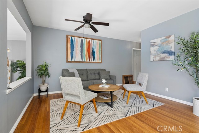 Detail Gallery Image 11 of 45 For 1843 Kenneth Way, Pasadena,  CA 91103 - 3 Beds | 2 Baths