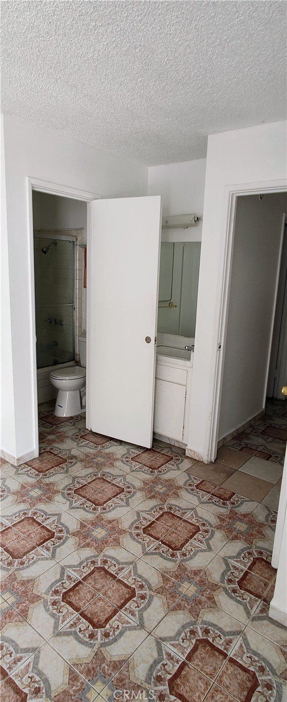 Detail Gallery Image 9 of 11 For 1723 Appleton Way, Pomona,  CA 91767 - 2 Beds | 2 Baths