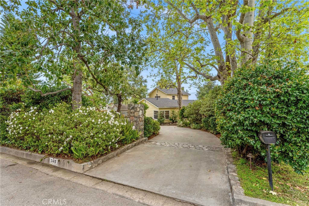 1935 Stonehouse Road Sierra Madre img 3