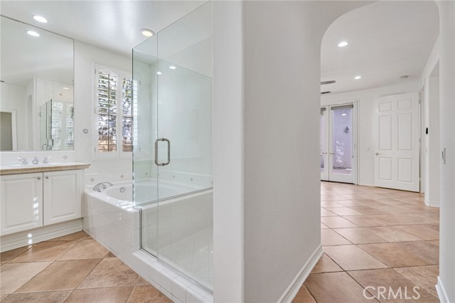 Detail Gallery Image 30 of 75 For 26839 Pinehurst Dr, Valencia,  CA 91355 - 3 Beds | 3 Baths