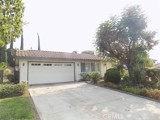 109 Clearwood Ave, Riverside, CA 92506