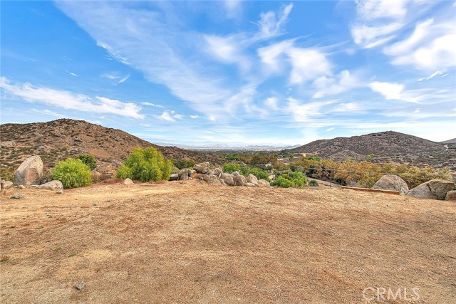 Detail Gallery Image 60 of 66 For 19906 Santa Rosa Mine Rd, Lake Mathews,  CA 92570 - 6 Beds | 3/3 Baths