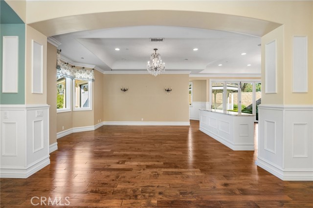 Detail Gallery Image 15 of 66 For 1450 N Nicky Way, Orange,  CA 92689 - 5 Beds | 5/2 Baths