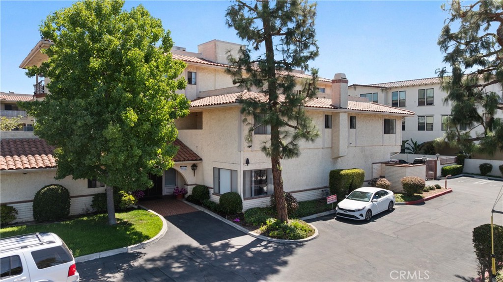 MLS #OC25199741 image #27