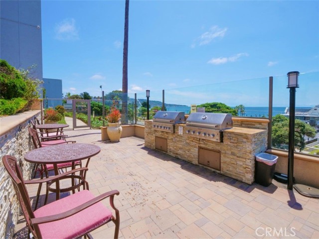 620 The Village, Redondo Beach CA: https://media.crmls.org/medias/26db6d92-f85c-40f5-98a9-5c262f6afd83.jpg
