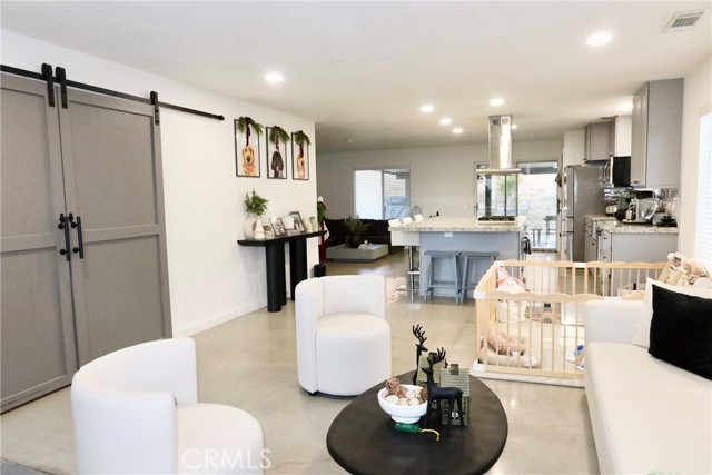 Detail Gallery Image 4 of 20 For 25106 Wooden Gate Dr, Menifee,  CA 92584 - 3 Beds | 2 Baths