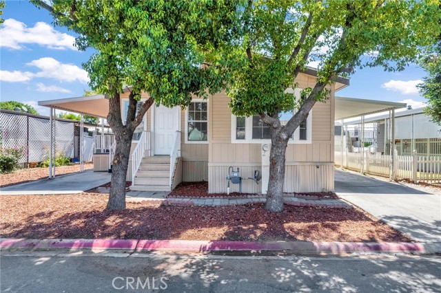 Detail Gallery Image 2 of 41 For 1218 E Cleveland #103,  Madera,  CA 93628 - 3 Beds | 2 Baths