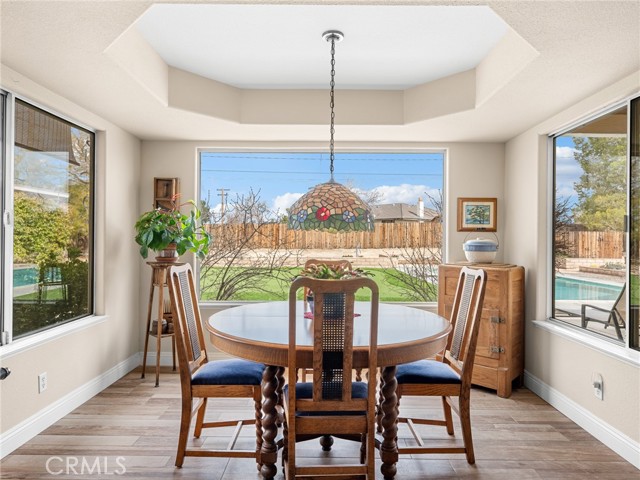 Detail Gallery Image 24 of 62 For 19544 Oneida, Apple Valley,  CA 92307 - 4 Beds | 3 Baths